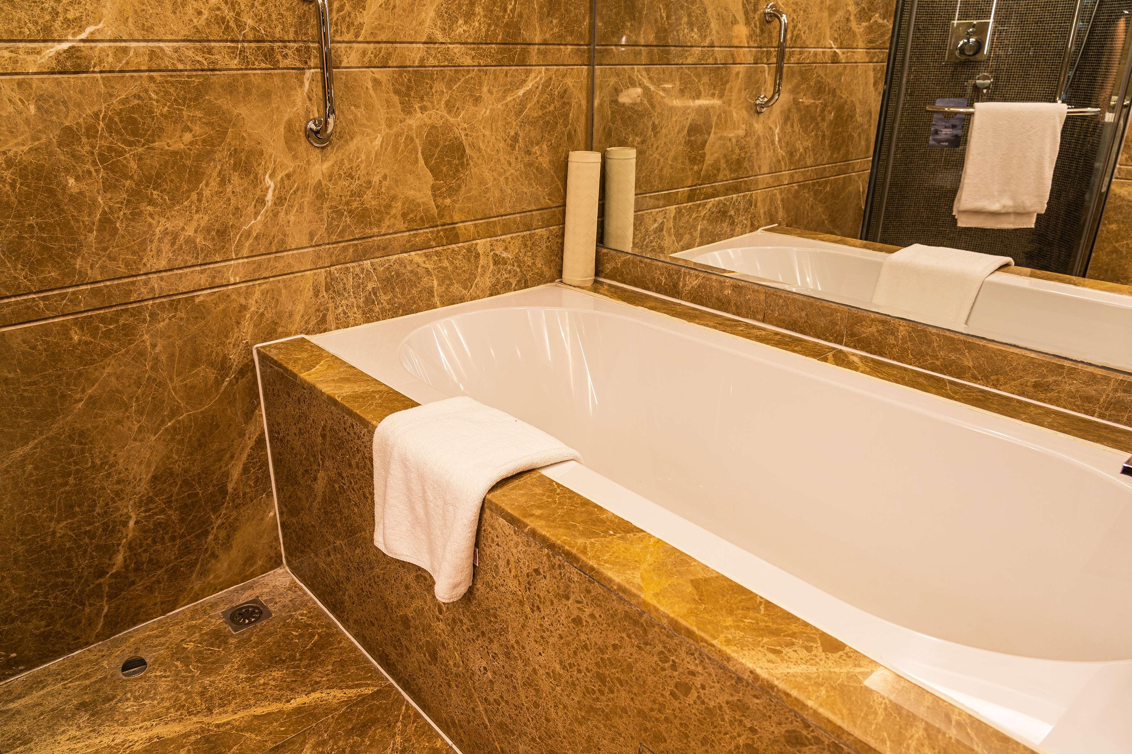 Radisson Tianjin Hotel Екстериор снимка