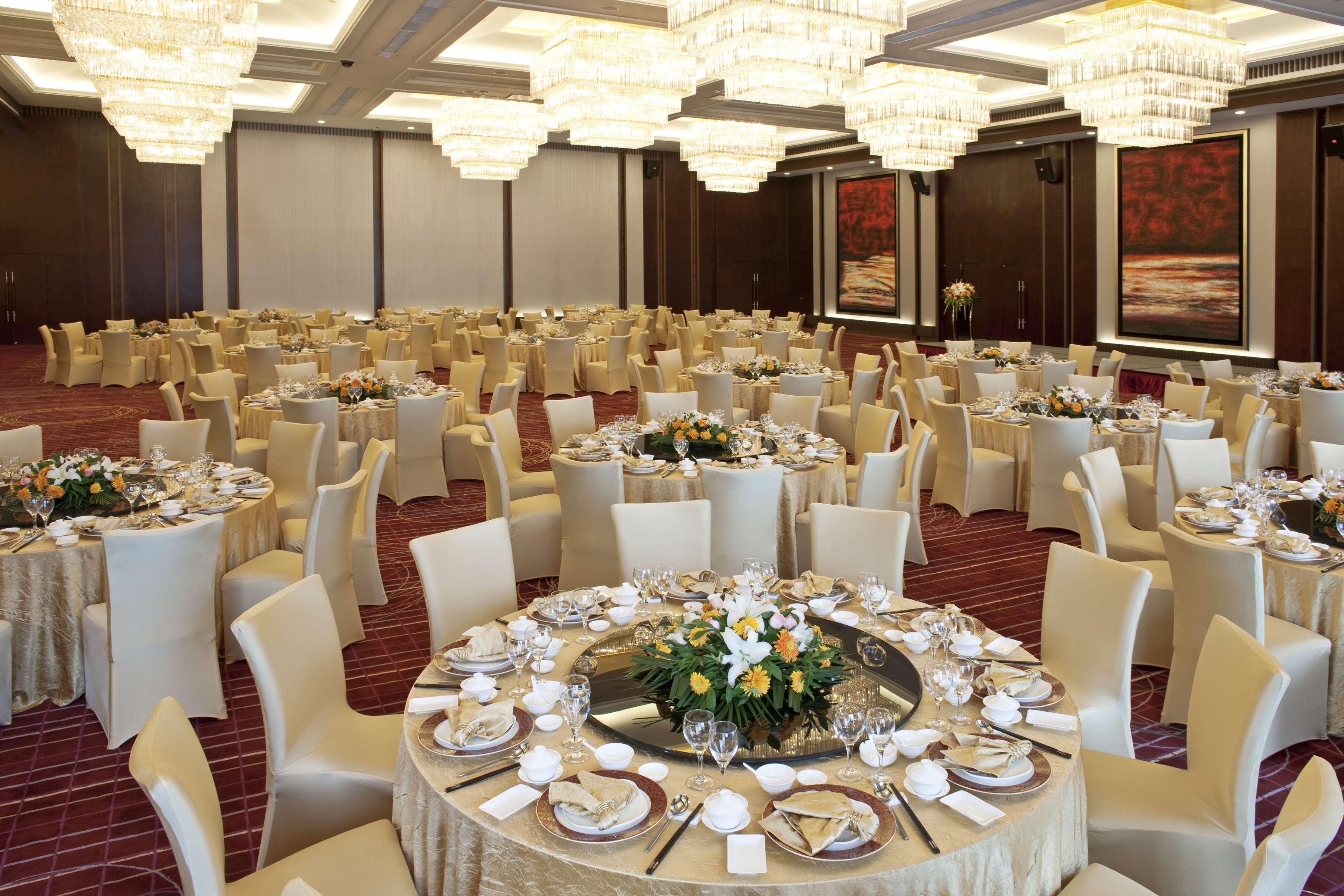Radisson Tianjin Hotel Екстериор снимка